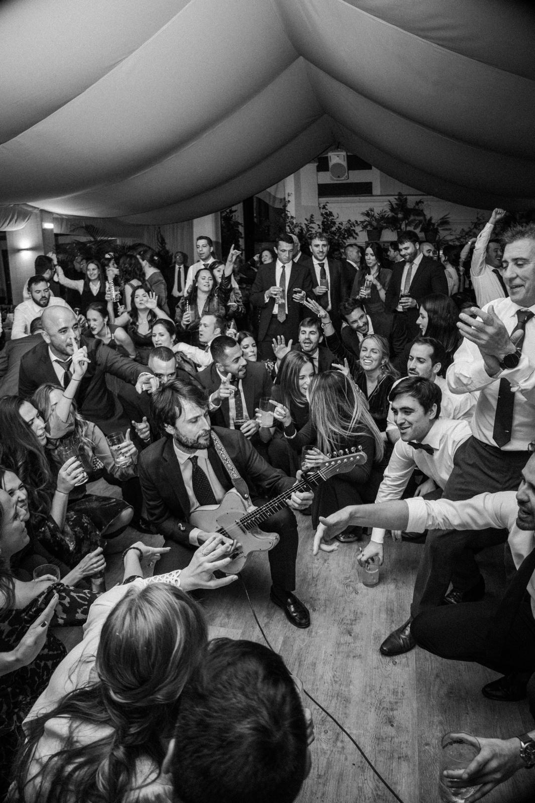 Kamikazes-Grupo-Versiones-Bodas-Eventos-Pop-Rock-Jazz-Bossa-Asturias_7